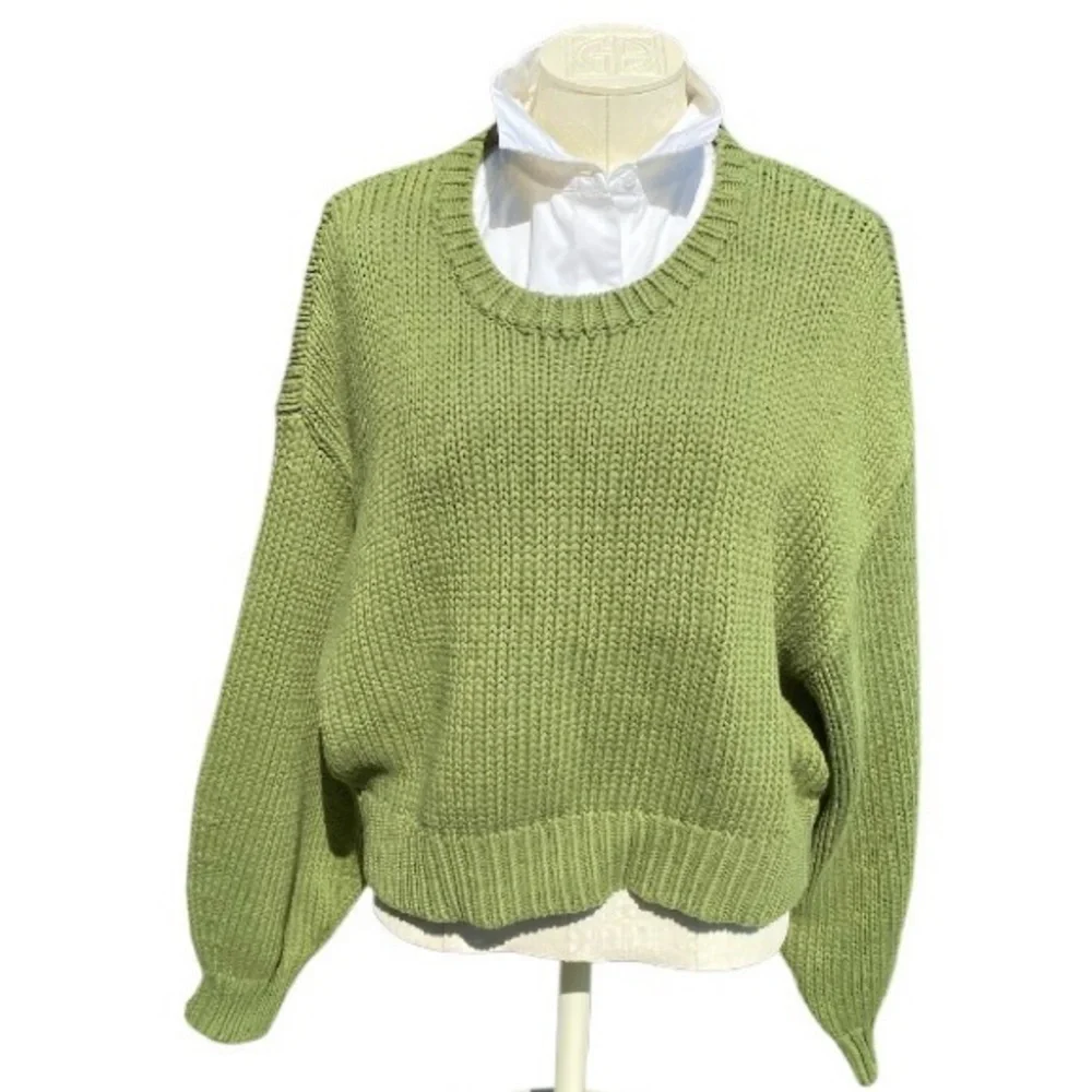 Good American Light Green Crew Neck Sweater size 5/6 pristine condition